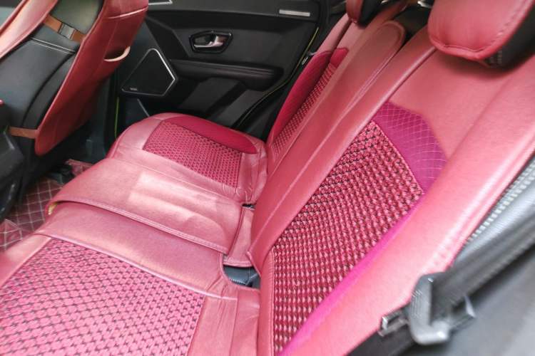 Used Land X7 2015 2.0T Panoramic Flagship Edition Left Rear Seat
