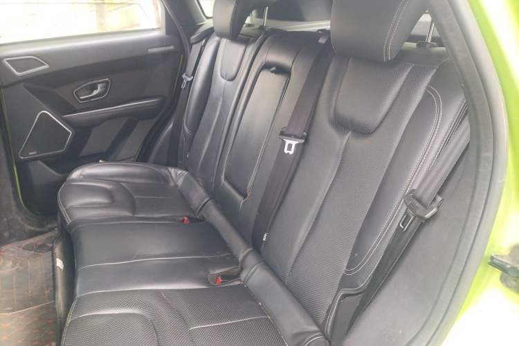 Used Land X7 2015 2.0T Panoramic Prestige Edition Left Rear Seat