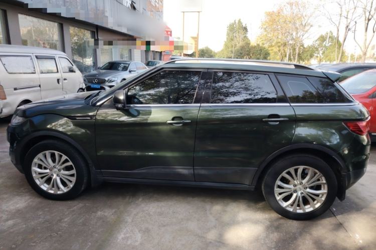 Used Land X7 2015 2.0T Panoramic Prestige Edition Left Side
