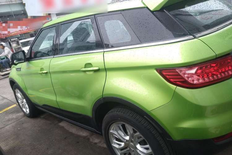 Used Land X7 2015 2.0T Panoramic Prestige Edition Left Side