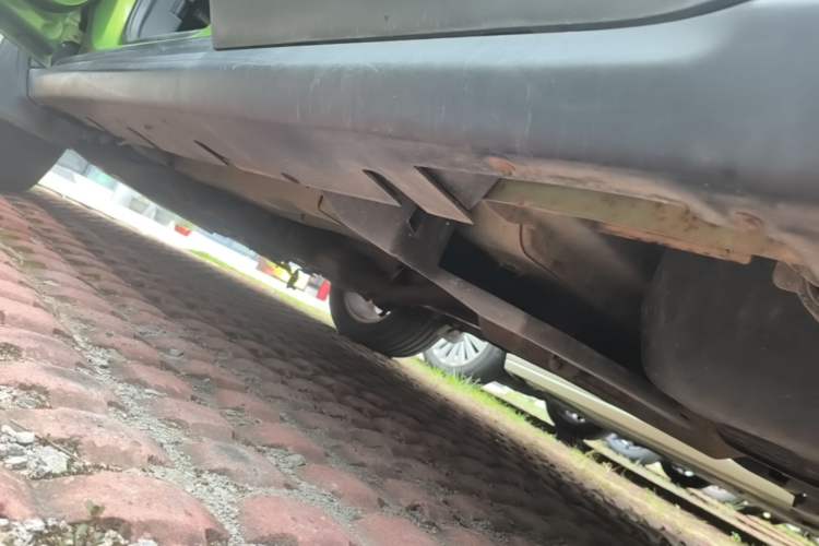 Used Land X7 2015 2.0T Panoramic Prestige Edition Left Side Sill