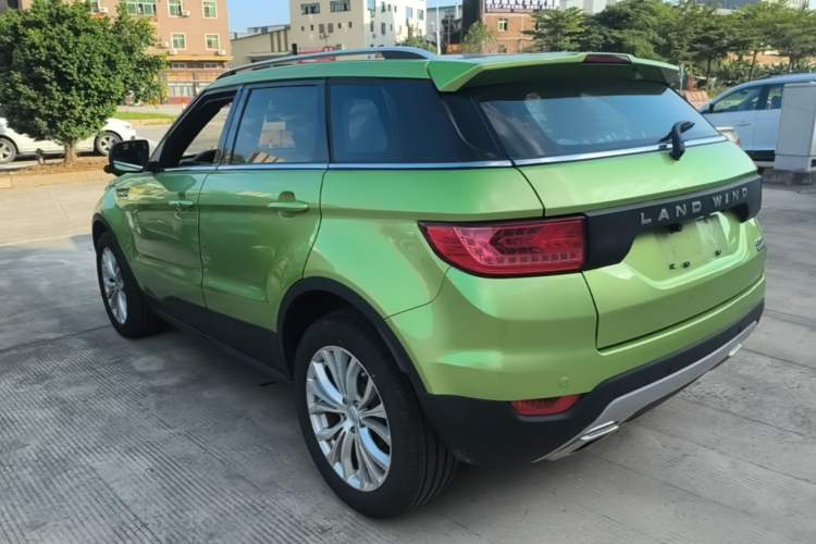 Used Land X7 2015 2.0T Panoramic Flagship Edition Rear Left 45 Deg