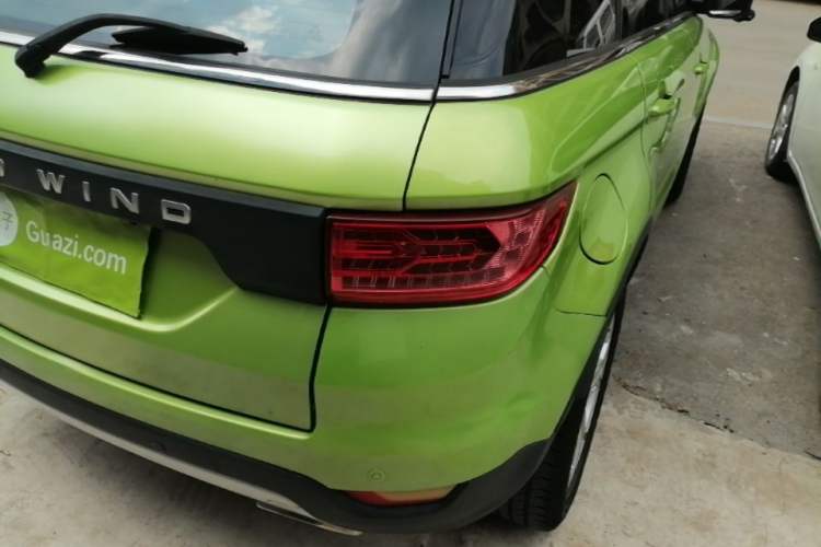 Used Land X7 2015 2.0T Panoramic Prestige Edition Right Rear Taillight