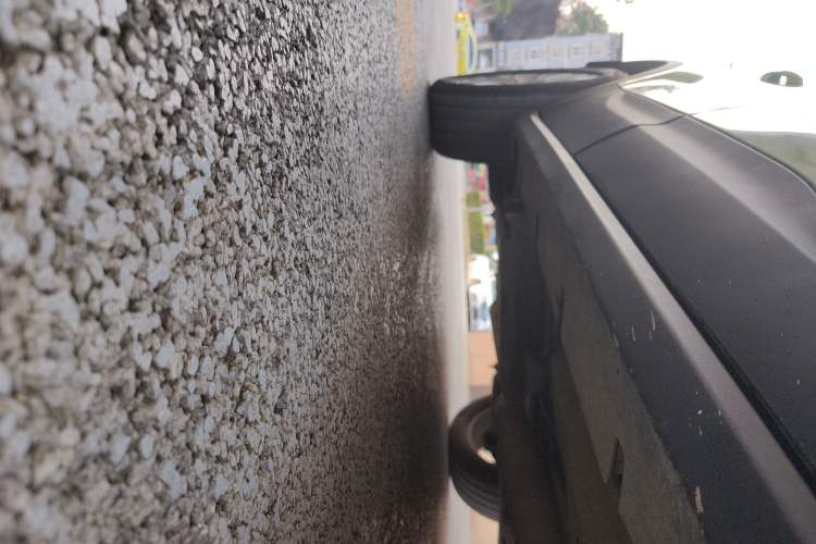 Used Land X7 2015 2.0T Panoramic Prestige Edition Right Side Sill