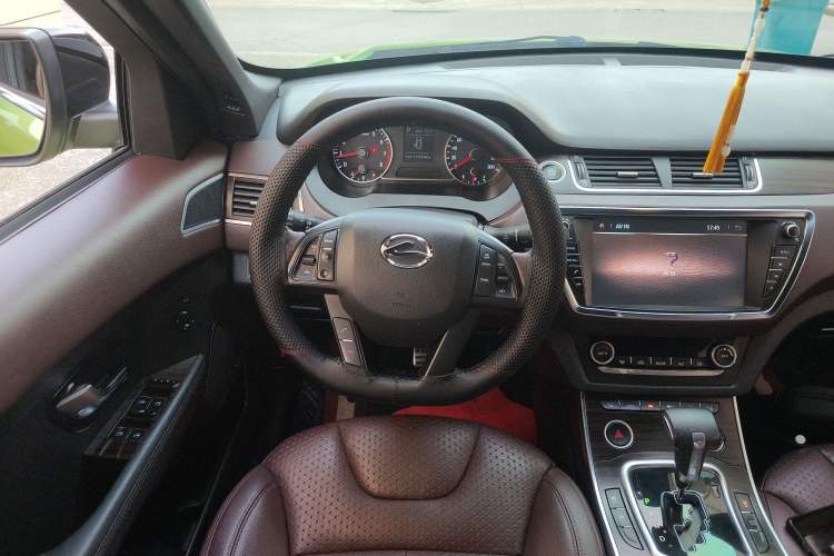 Used Land X7 2015 2.0T Panoramic Prestige Edition Steering Wheel