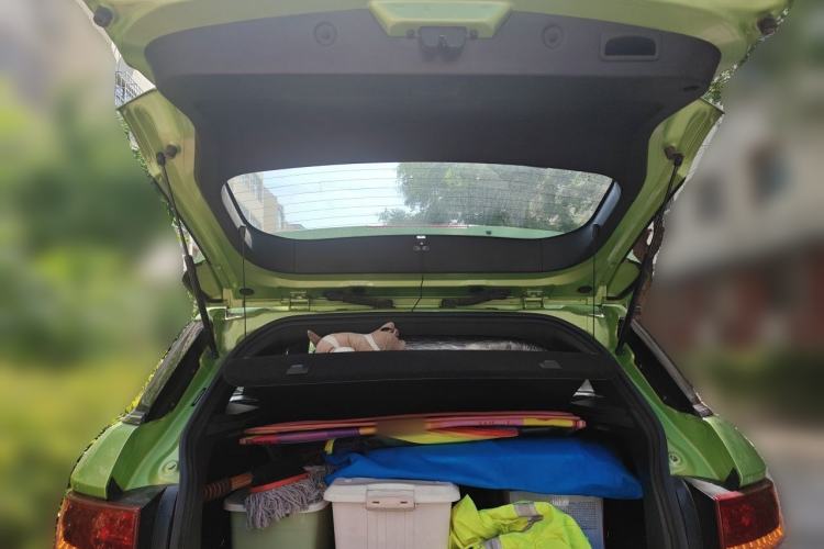 Used Land X7 2015 2.0T Panoramic Prestige Edition Trunk
