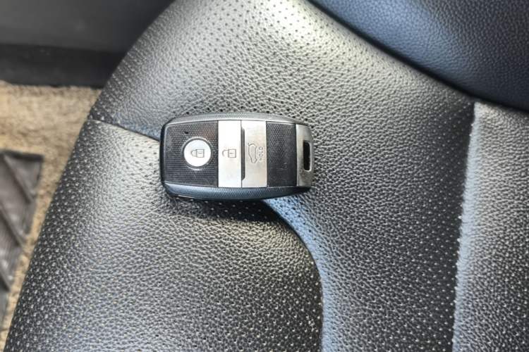 Used Land X7 2015 2.0T Panoramic Flagship Edition Vehicle Key
