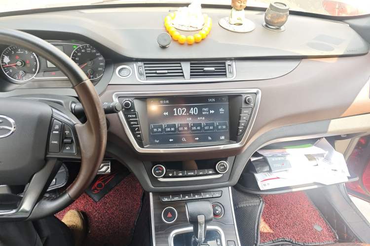 Used Land X7 2015 2.0T Panoramic Prestige Edition Audio And AC Panel