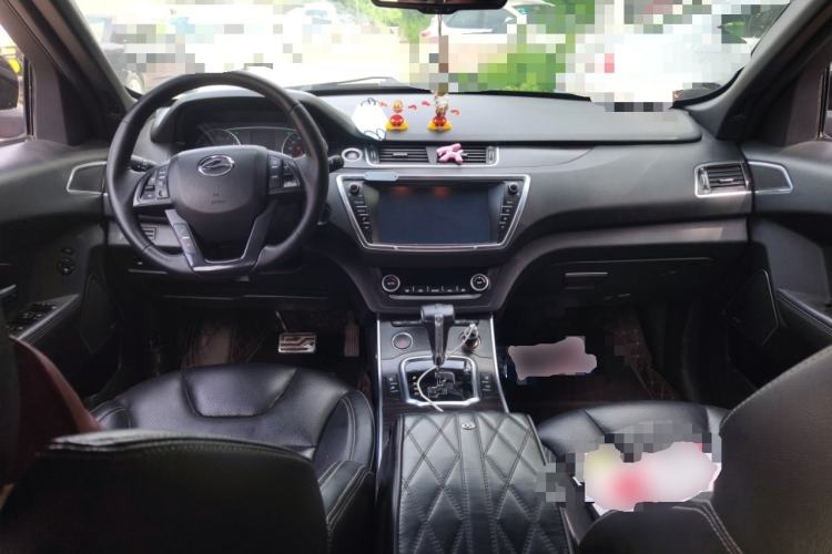 Used Land X7 2015 2.0T Panoramic Prestige Edition Center Console