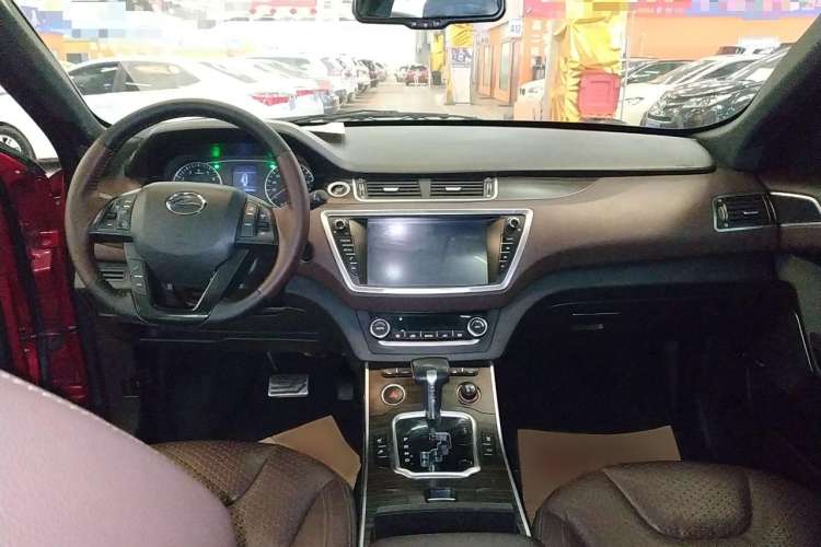 Used Land X7 2015 2.0T Panoramic Flagship Edition Center Console