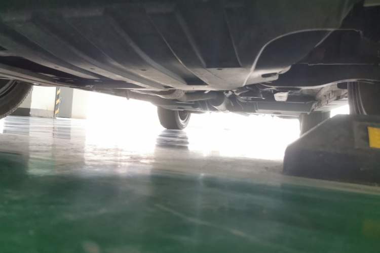 Used Land X7 2015 2.0T Panoramic Prestige Edition Chassis Front Left
