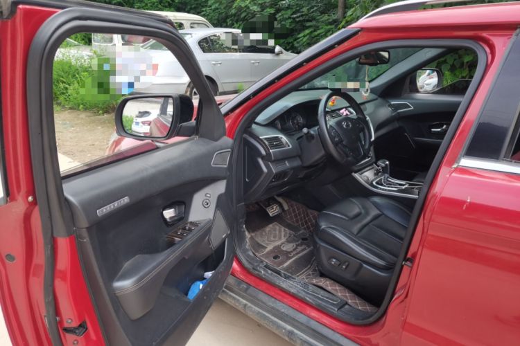Used Land X7 2015 2.0T Panoramic Prestige Edition Driver Seat