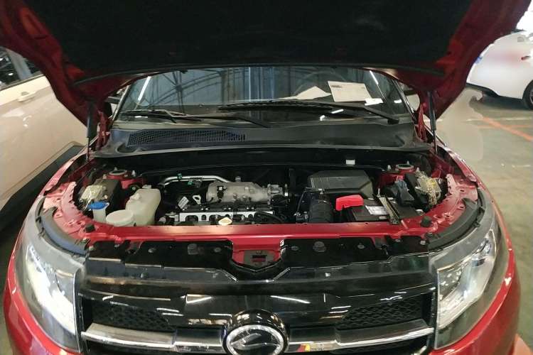 Used Land X7 2015 2.0T Panoramic Flagship Edition Engine Bay