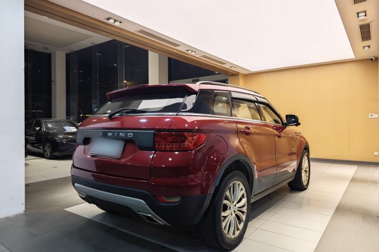 Used Land X7 2015 2.0T Panoramic Flagship Edition Exterior 1