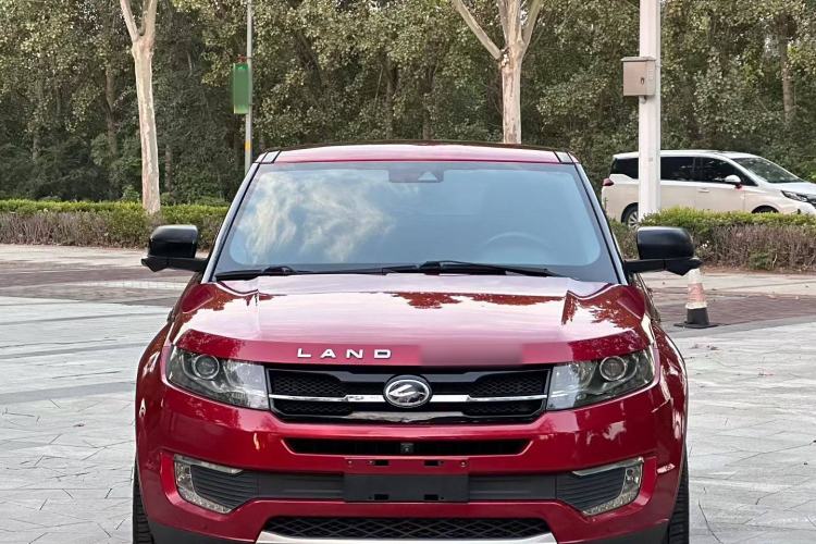 Used Land X7 2015 2.0T Panoramic Prestige Edition Exterior 4