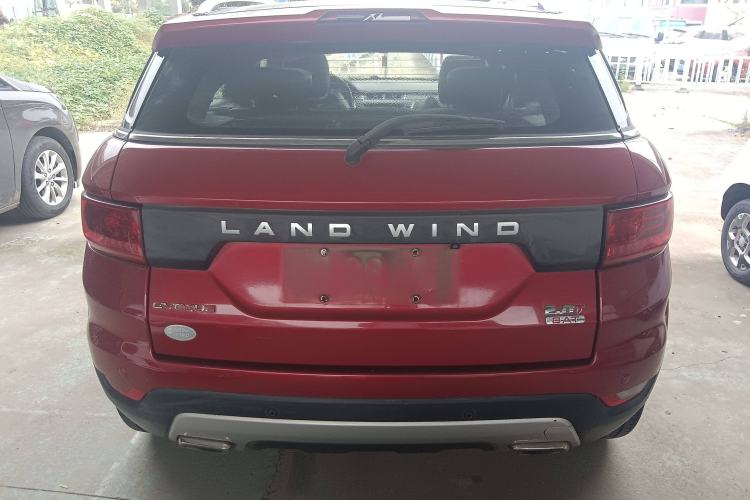 Used Land X7 2015 2.0T Panoramic Flagship Edition Exterior 4