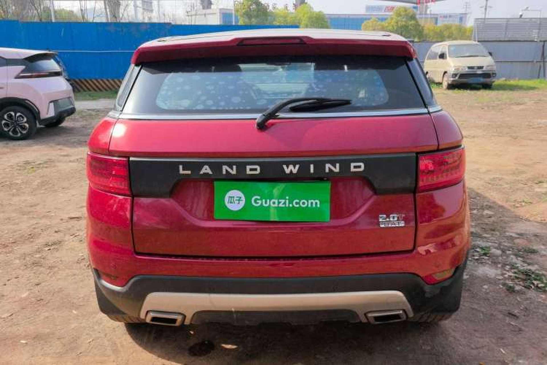 Used Land X7 2015 2.0T Panoramic Prestige Edition Exterior 4