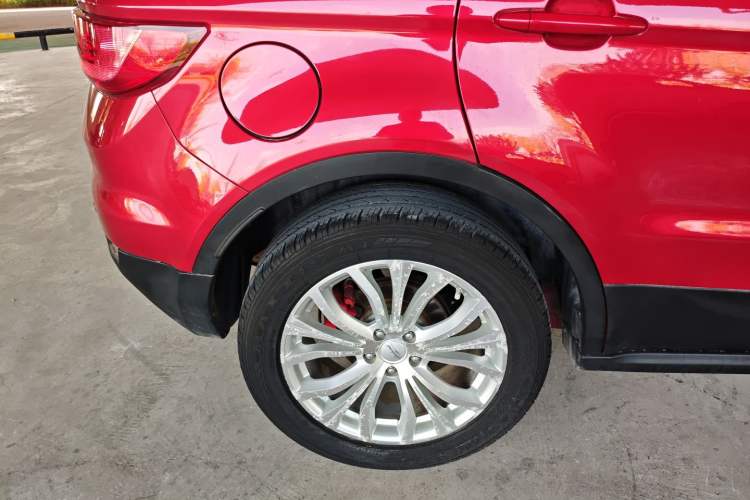 Used Land X7 2015 2.0T Panoramic Prestige Edition Exterior 5