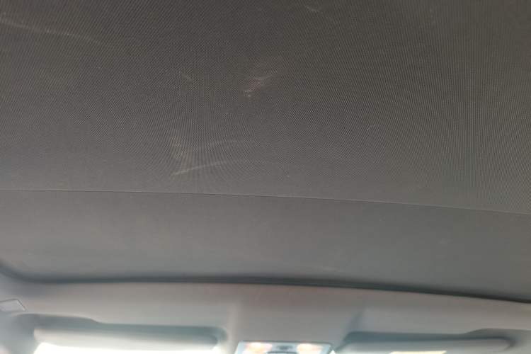 Used Land X7 2015 2.0T Panoramic Prestige Edition Headliner