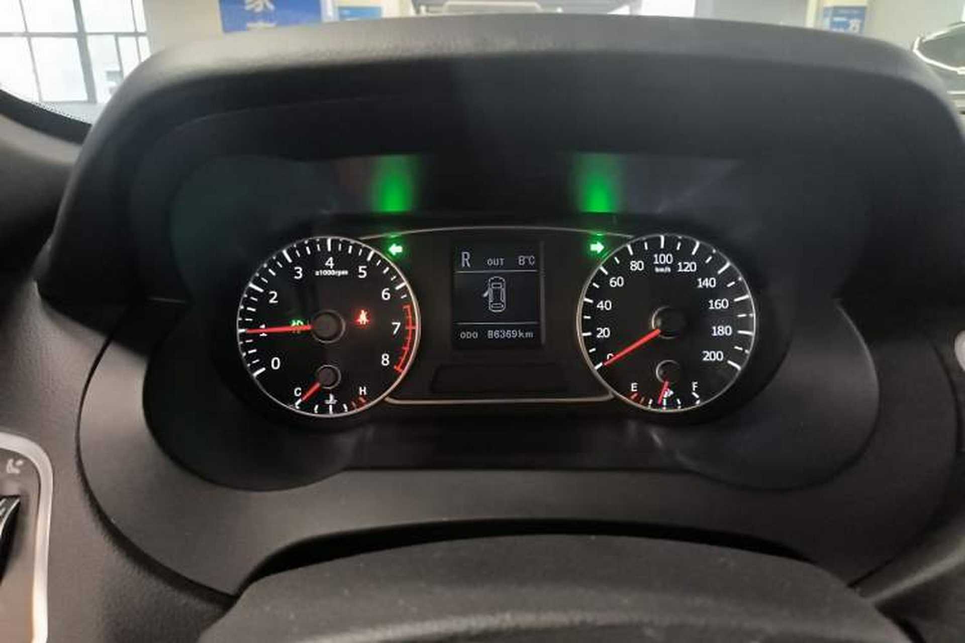 Used Land X7 2015 2.0T Panoramic Prestige Edition Instrument Cluster