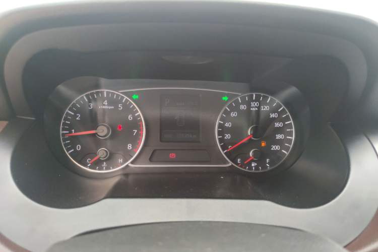 Used Land X7 2015 2.0T Panoramic Prestige Edition Instrument Cluster