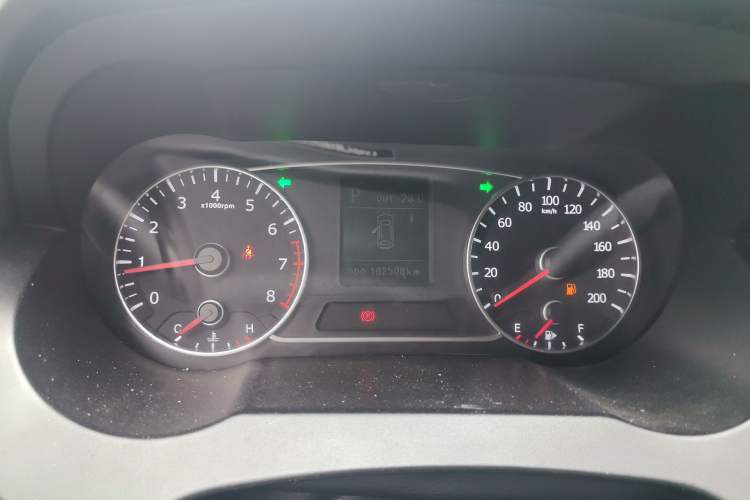 Used Land X7 2015 2.0T Panoramic Prestige Edition Instrument Cluster