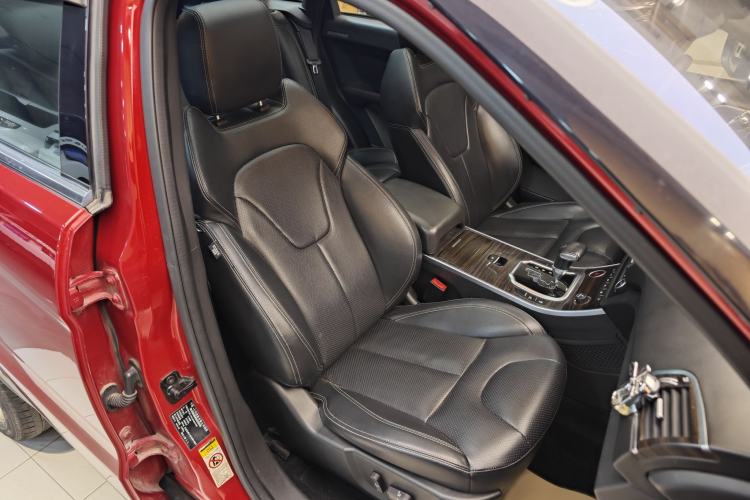 Used Land X7 2015 2.0T Panoramic Flagship Edition Interior 2