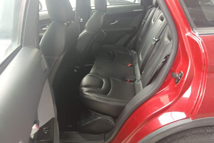 Used Land X7 2015 2.0T Panoramic Flagship Edition Interior 4