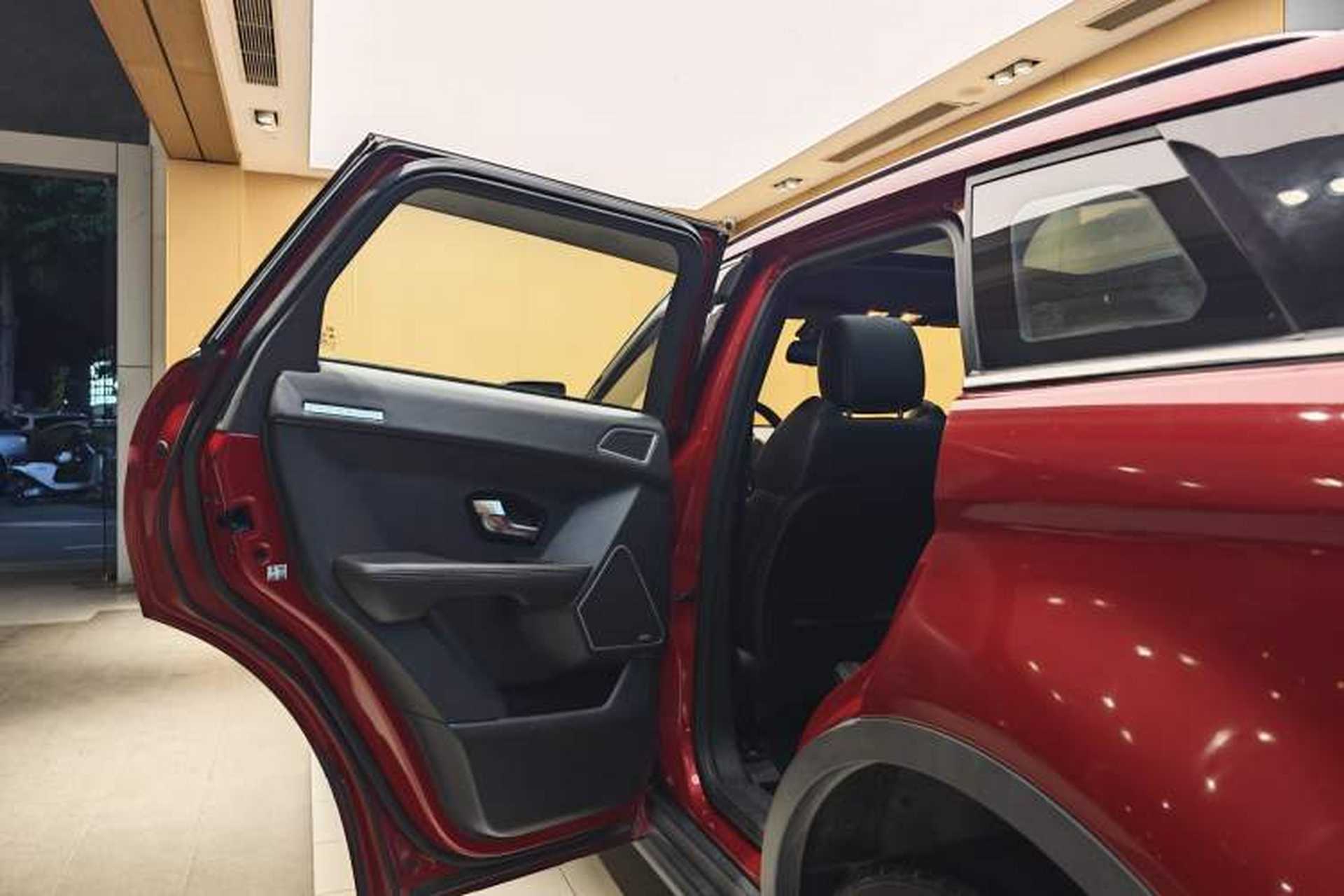 Used Land X7 2015 2.0T Panoramic Flagship Edition Interior 6