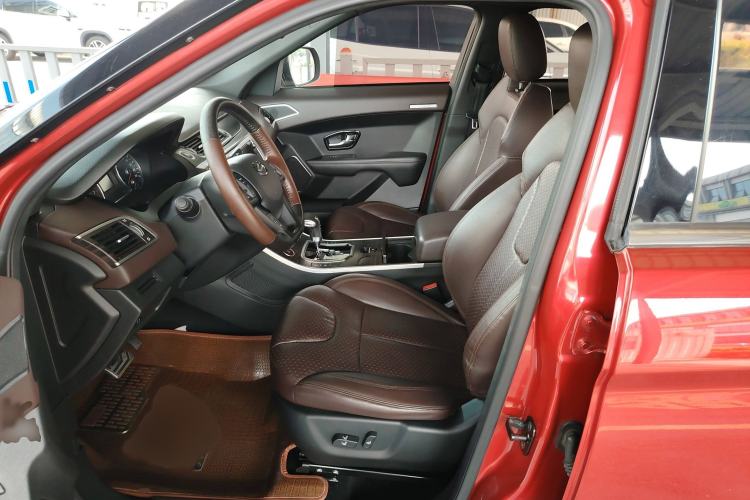 Used Land X7 2015 2.0T Panoramic Prestige Edition Left Front Seat