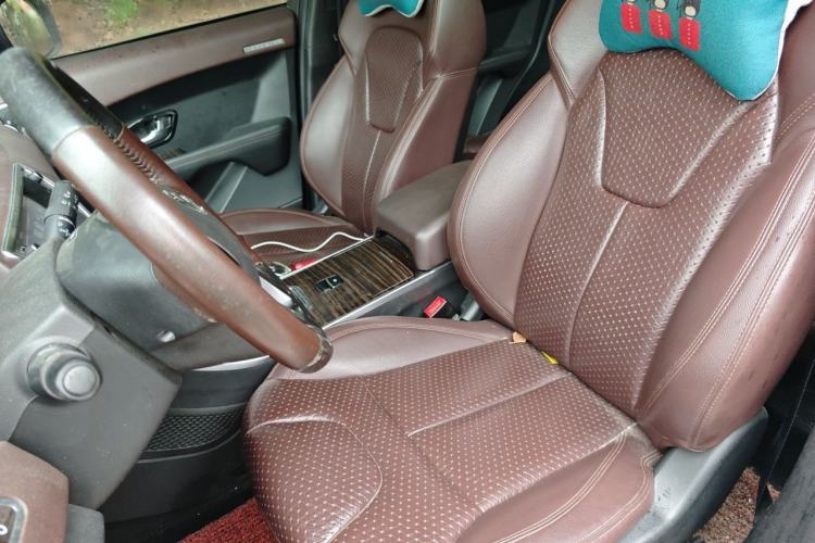 Used Land X7 2015 2.0T Panoramic Prestige Edition Left Front Seat