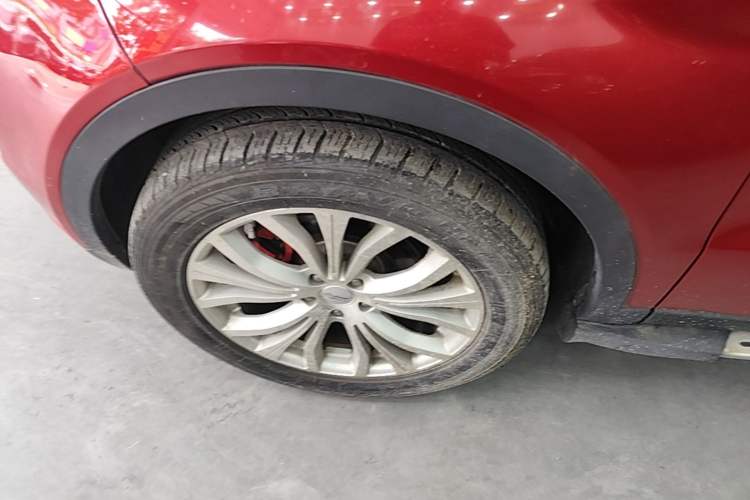 Used Land X7 2015 2.0T Panoramic Flagship Edition Left Front Wheel Hub