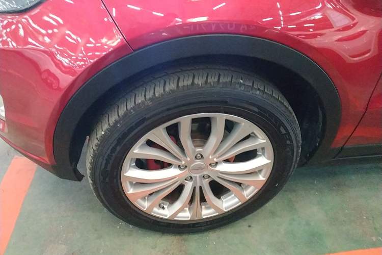Used Land X7 2015 2.0T Panoramic Flagship Edition Left Front Wheel Hub