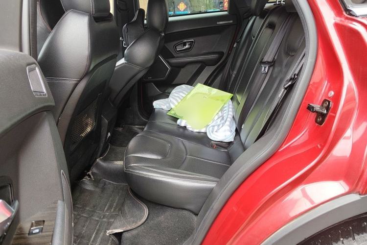 Used Land X7 2015 2.0T Panoramic Prestige Edition Left Rear Seat
