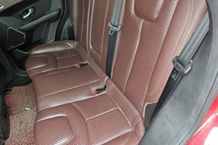 Used Land X7 2015 2.0T Panoramic Prestige Edition Left Rear Seat