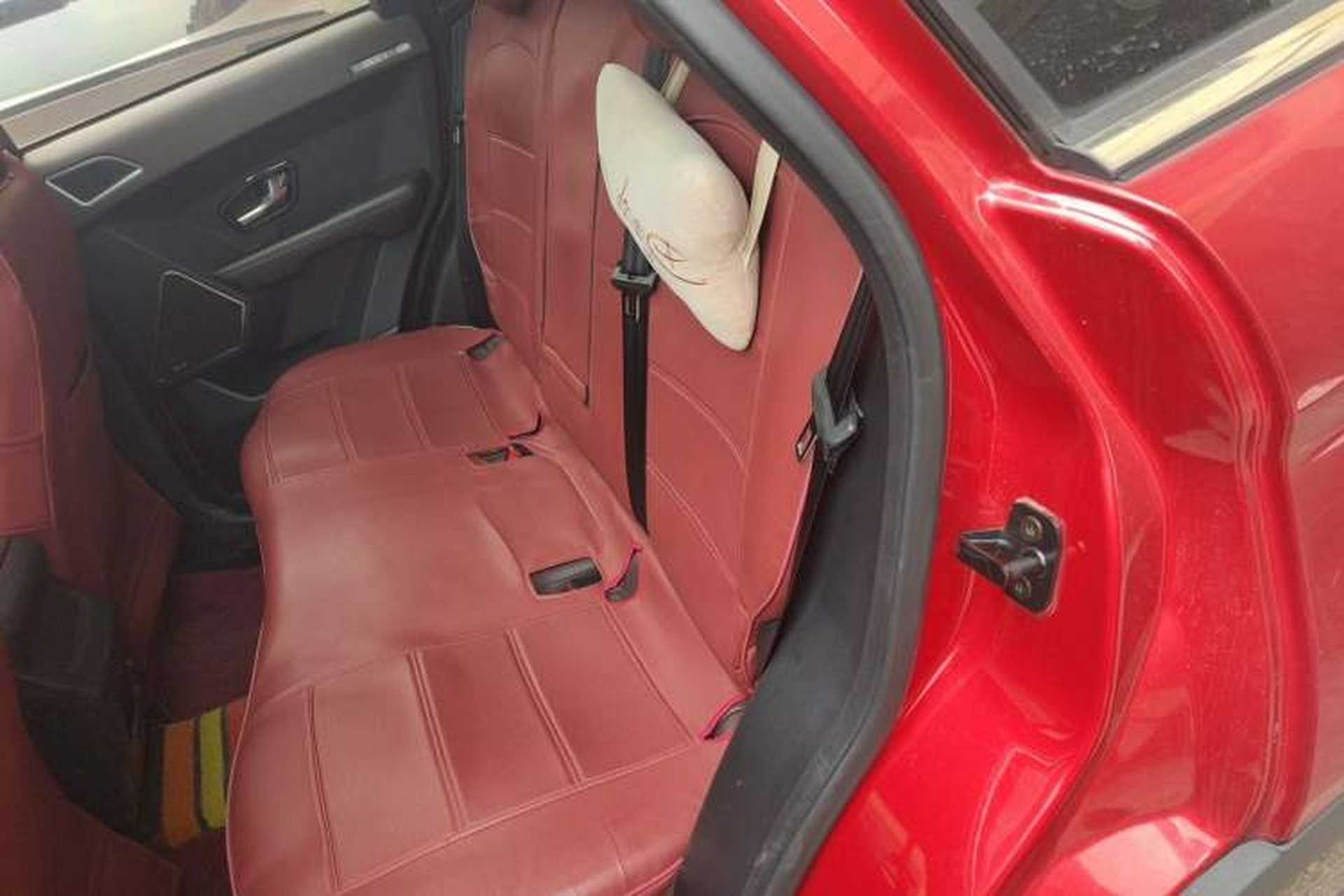Used Land X7 2015 2.0T Panoramic Flagship Edition Left Rear Seat