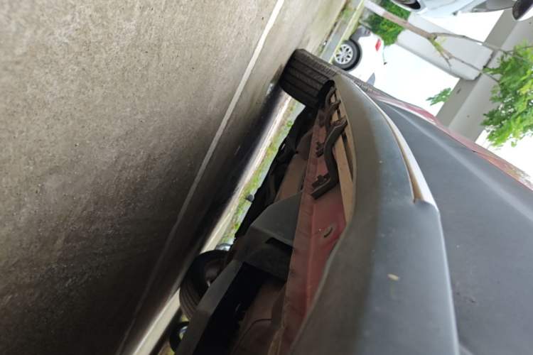 Used Land X7 2015 2.0T Panoramic Prestige Edition Left Side Sill