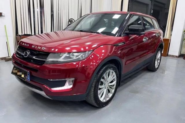 Land X7 2015 2.0T Panoramic Prestige Edition مستعملة