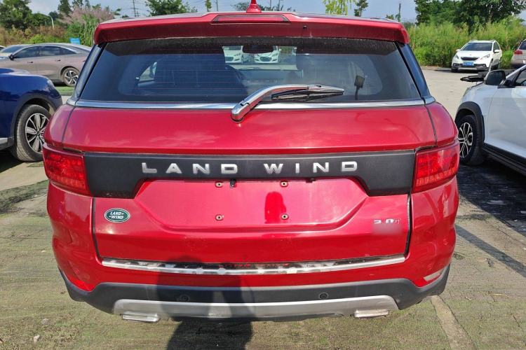 Used Land X7 2015 2.0T Panoramic Luxury Edition Rear