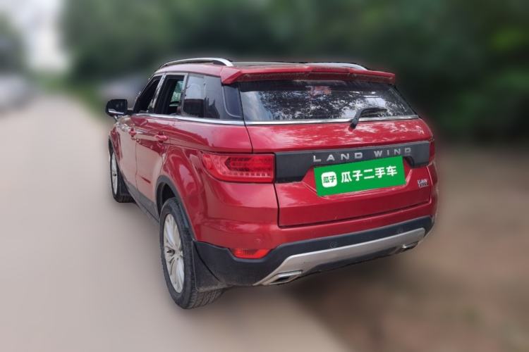 Used Land X7 2015 2.0T Panoramic Prestige Edition Rear Left 45 Deg