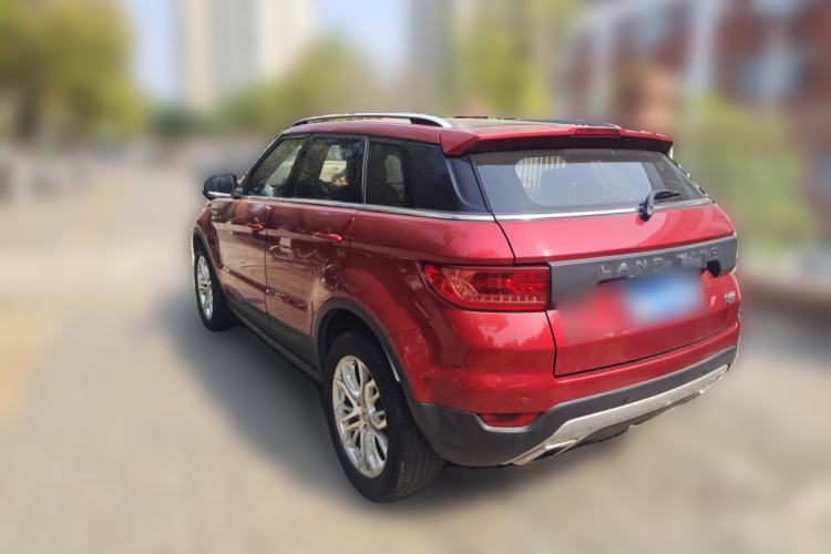 Used Land X7 2015 2.0T Panoramic Prestige Edition Rear Left 45 Deg