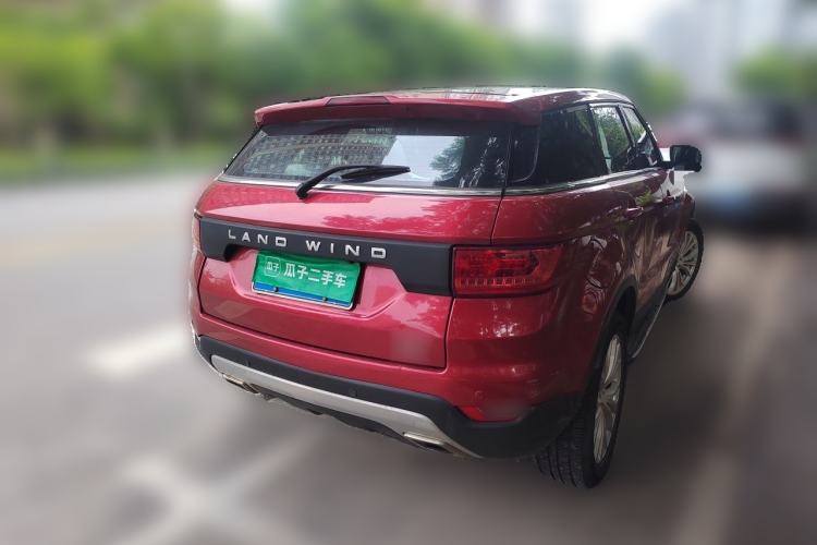 Used Land X7 2015 2.0T Panoramic Prestige Edition Rear Right 45 Deg