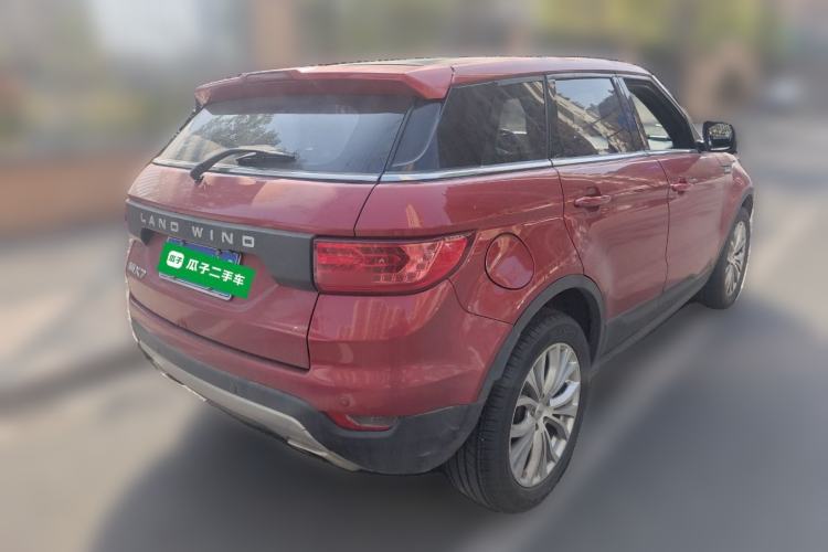 Used Land X7 2015 2.0T Panoramic Prestige Edition Rear Right 45 Deg