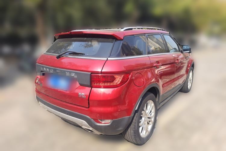 Used Land X7 2015 2.0T Panoramic Prestige Edition Rear Right 45 Deg