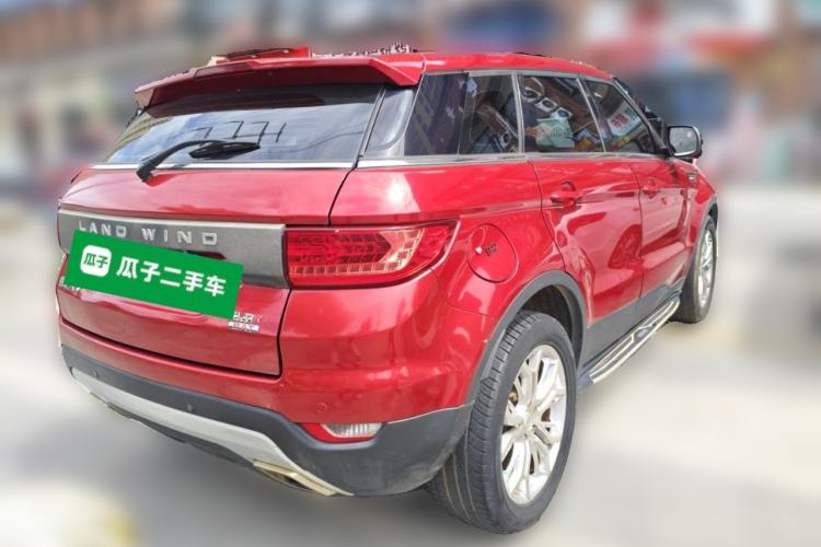 Used Land X7 2015 2.0T Panoramic Prestige Edition Rear Right 45 Deg