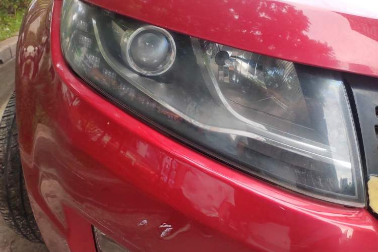 Used Land X7 2015 2.0T Panoramic Prestige Edition Right Front Headlight