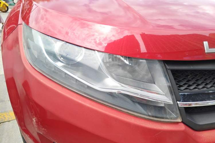 Used Land X7 2015 2.0T Panoramic Prestige Edition Right Front Headlight