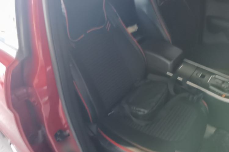 Used Land X7 2015 2.0T Panoramic Prestige Edition Right Front Seat