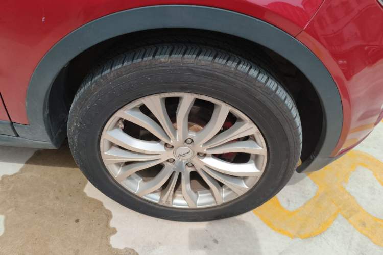Used Land X7 2015 2.0T Panoramic Flagship Edition Right Front Wheel Hub
