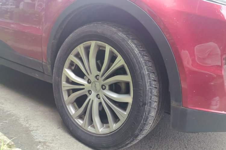 Used Land X7 2015 2.0T Panoramic Prestige Edition Right Front Wheel Hub